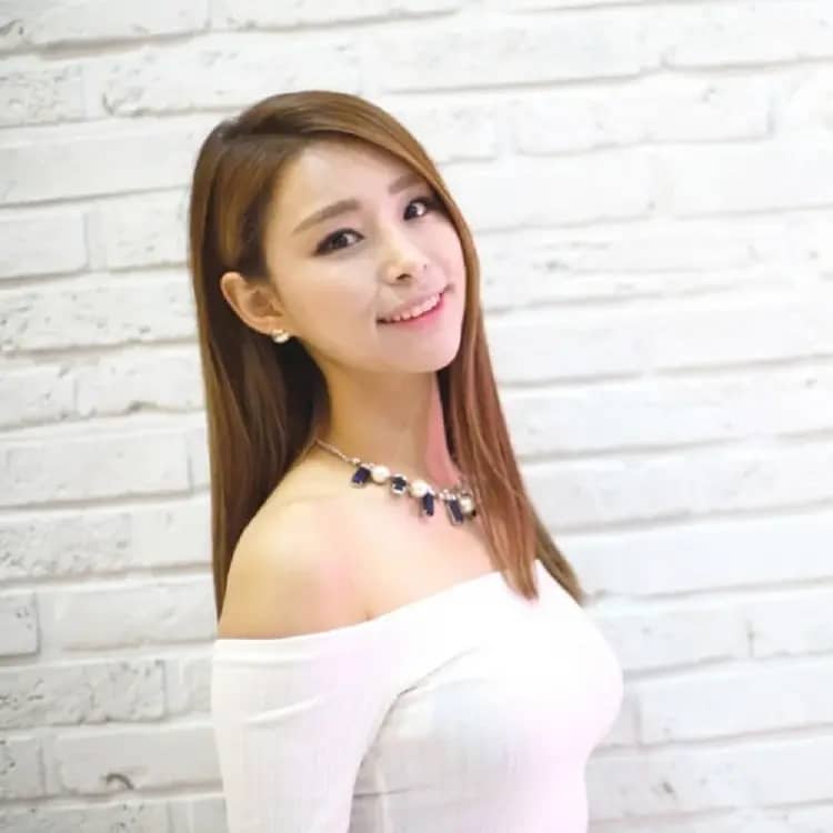 Minji