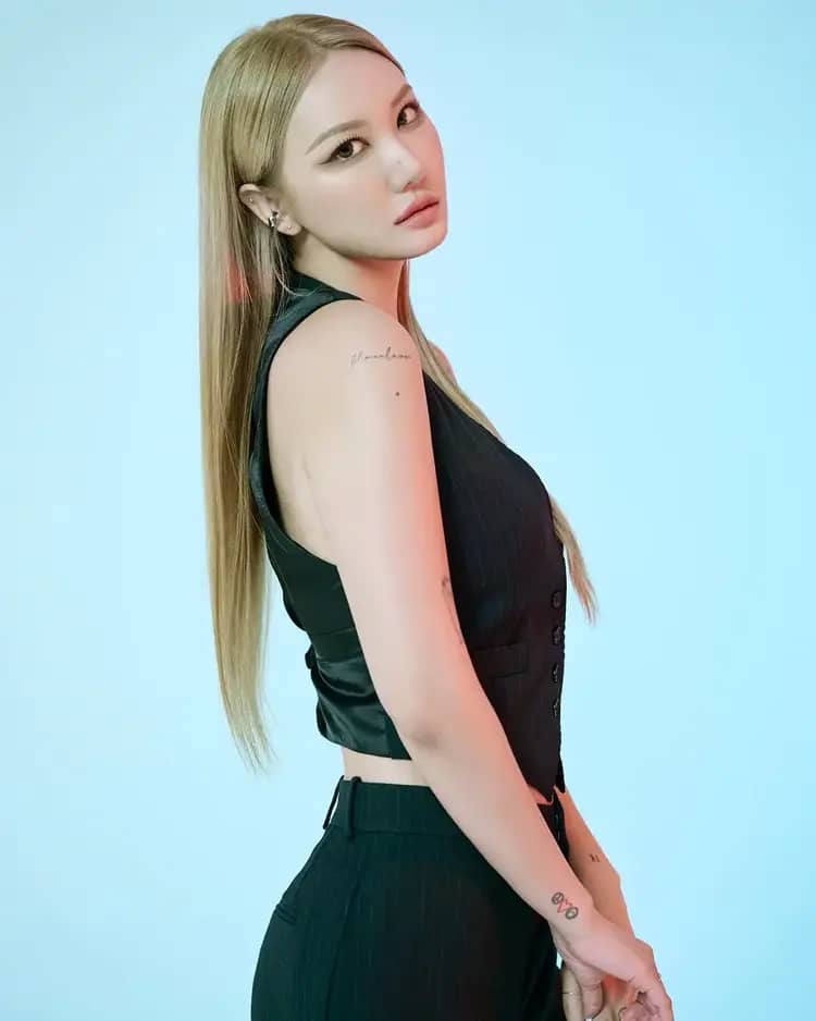 Elly