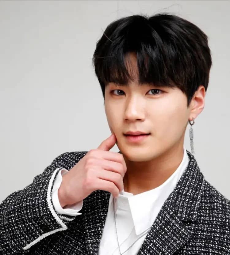Seungjun