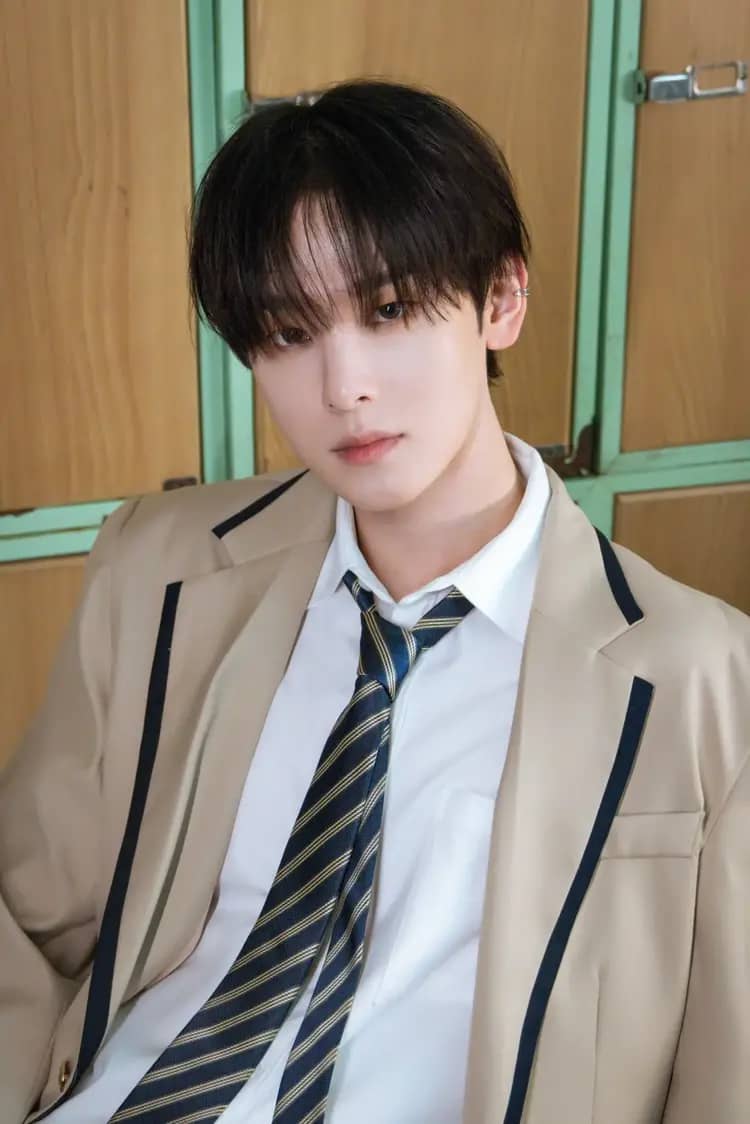 Hyunsik