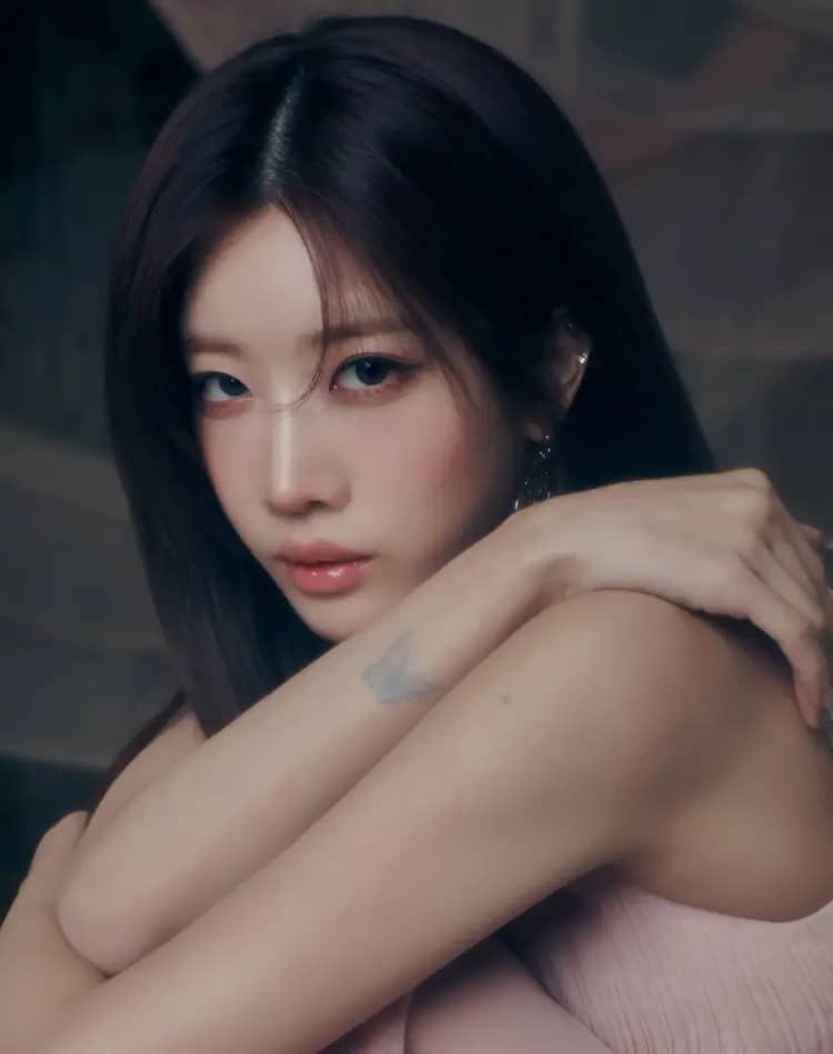 Kim Lip