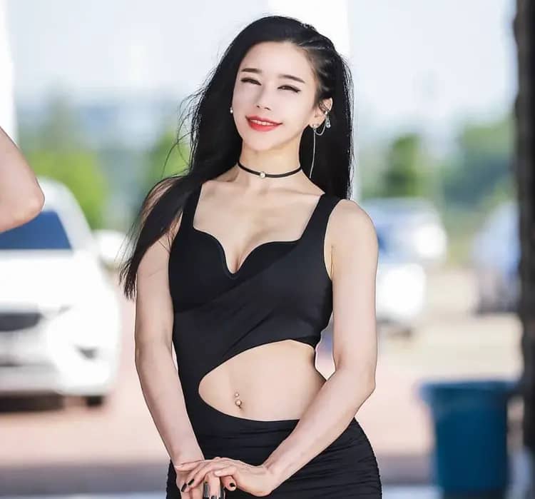 Yu Ara