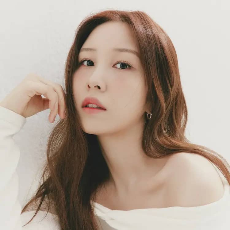 Kwon Jin Ah