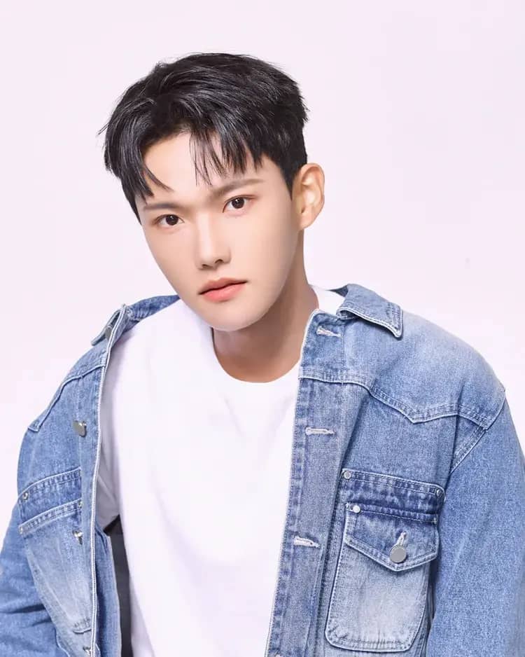 Donghyuk