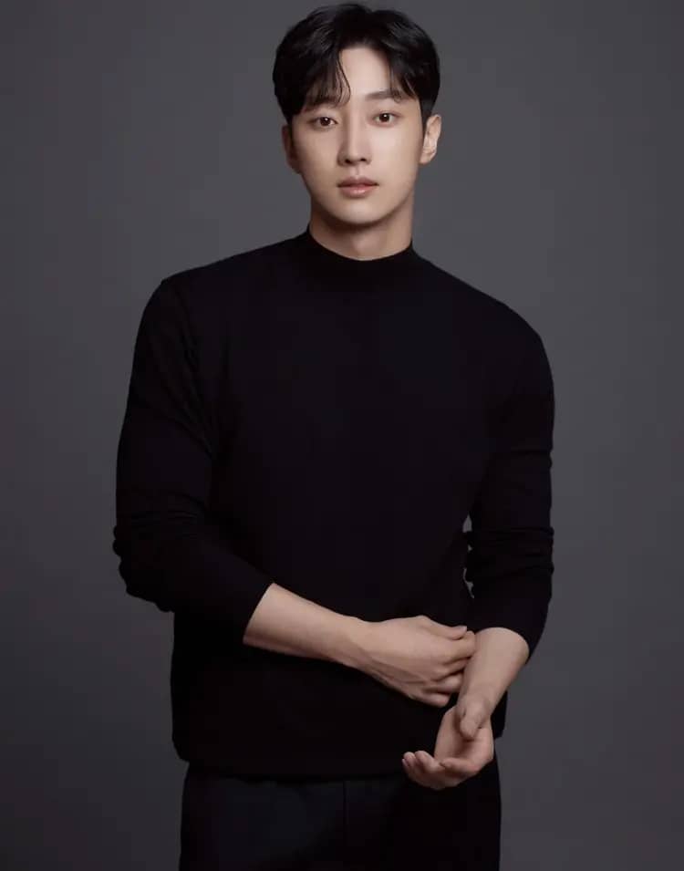 Jinyoung