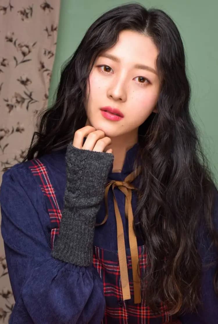 Yoo Hwa